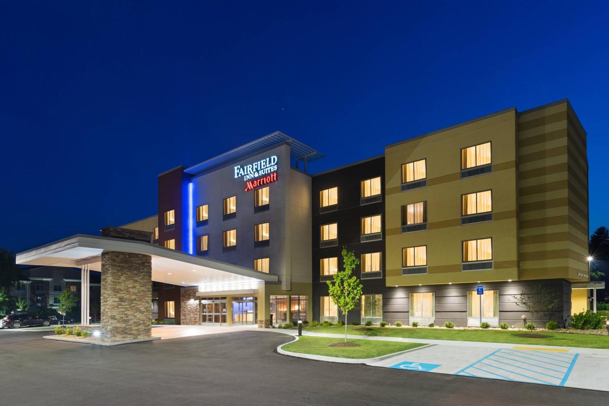 Fairfield Inn & Suites By Marriott Belle Vernon Kültér fotó